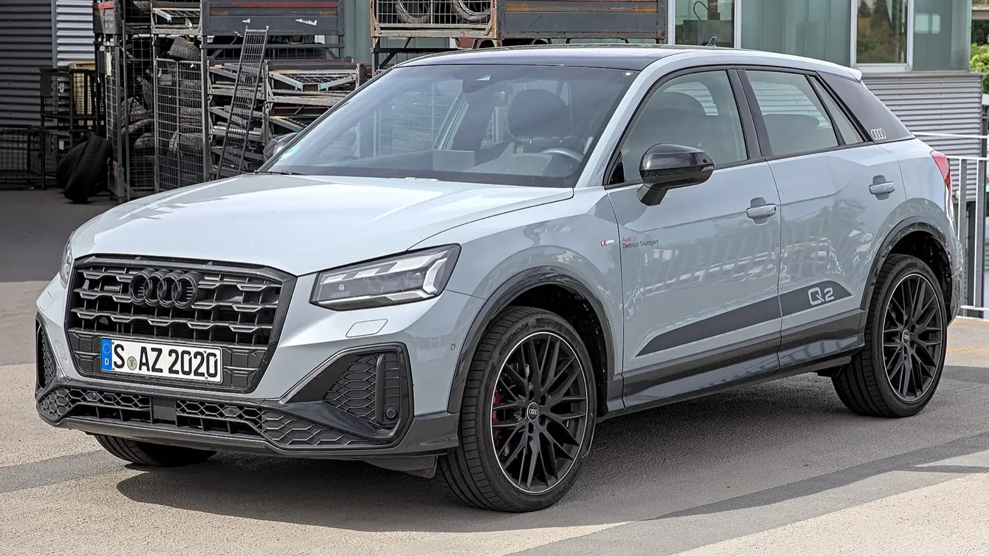 Audi Q2 2026, vista 3/4 frontal, foto 1