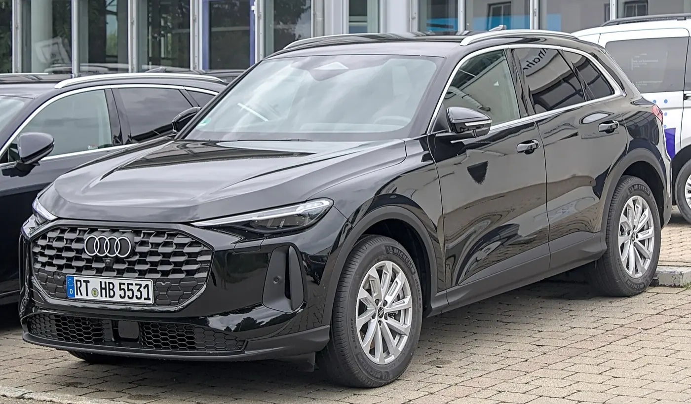 Audi Q5 2027, vista 3/4 frontal