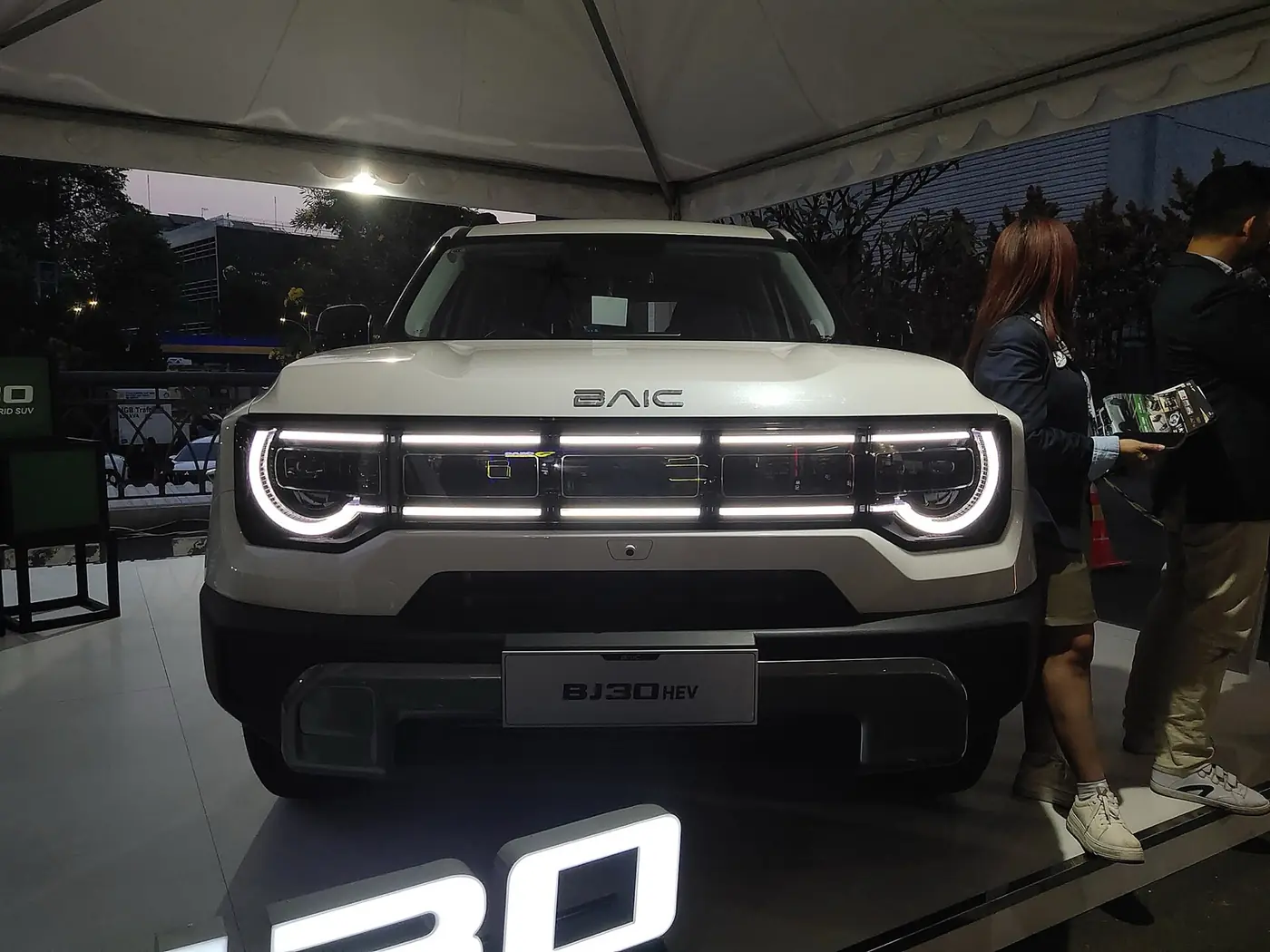 BAIC BJ30 , vista 3/4 frontal, foto 1