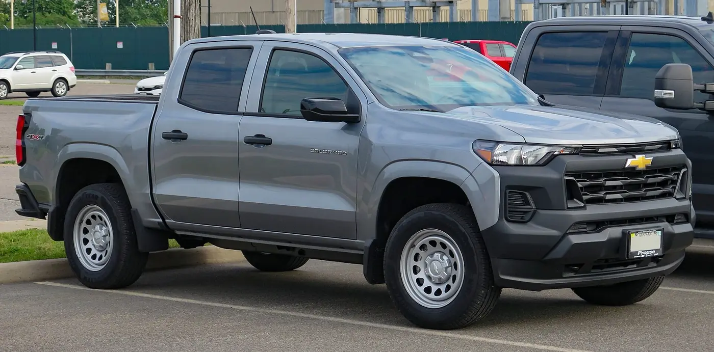 Chevrolet Colorado 2026, vista 3/4 frontal, foto 2