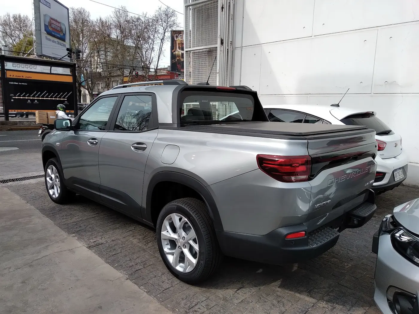 Chevrolet Montana 2026, vista 3/4 trasera