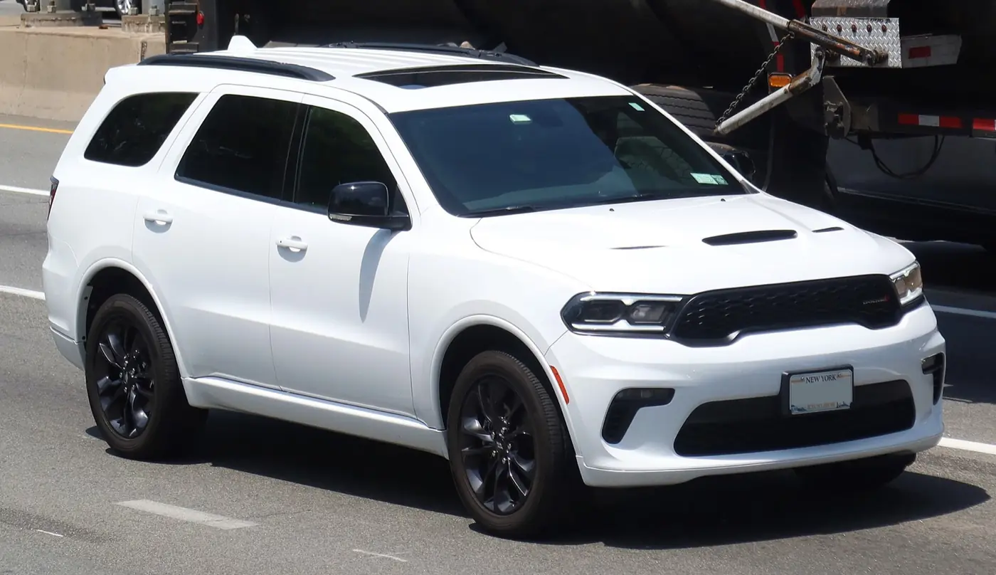 Dodge Durango 2027, vista 3/4 frontal