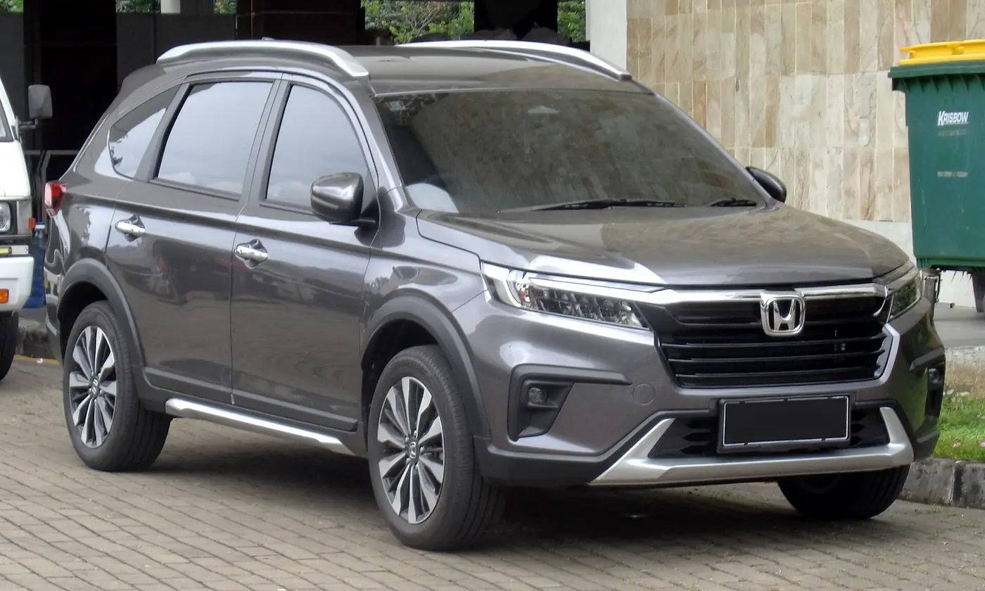 Honda BR-V 2026, vista 3/4 frontal, foto 1