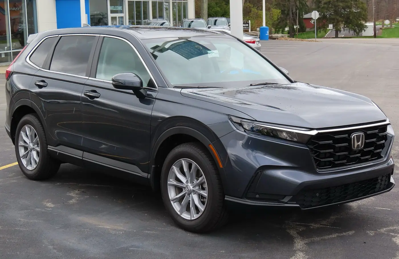 Honda CR-V 2027, vista 3/4 frontal
