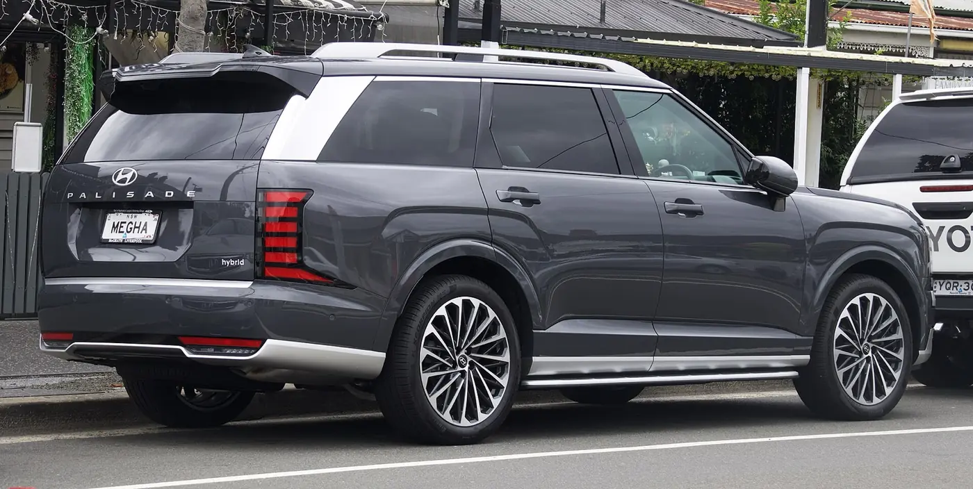 Hyundai Palisade Híbrida 2027, vista 3/4 trasera