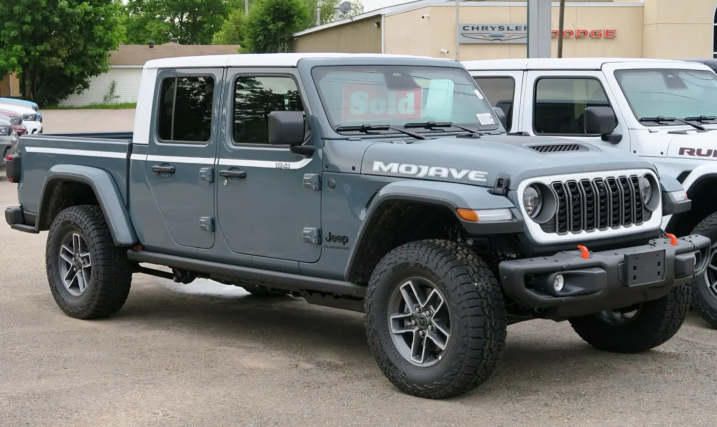 Jeep JT 2026, vista 3/4 frontal, foto 1