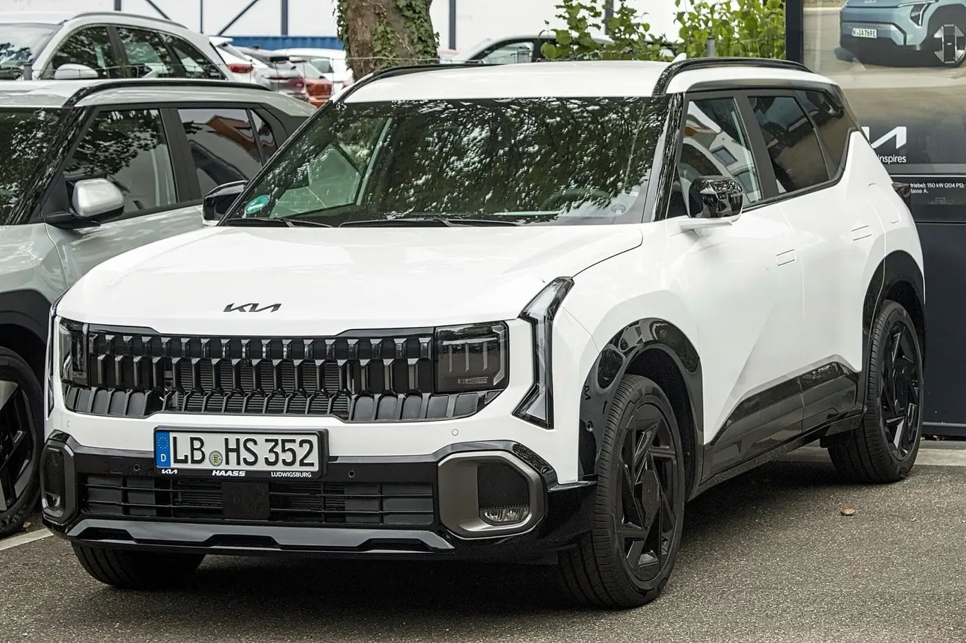 Kia Seltos 2027, vista 3/4 frontal