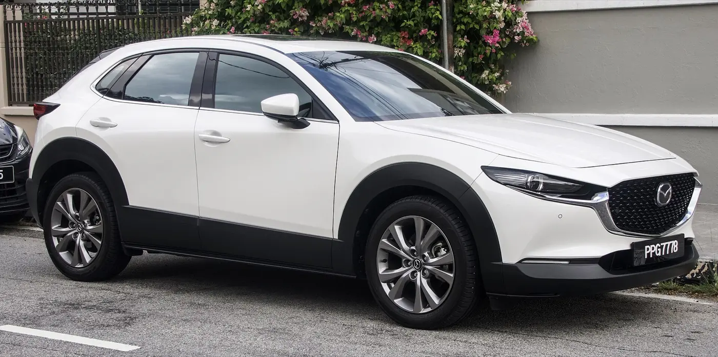 Mazda CX-30 2026, vista 3/4 frontal, foto 1
