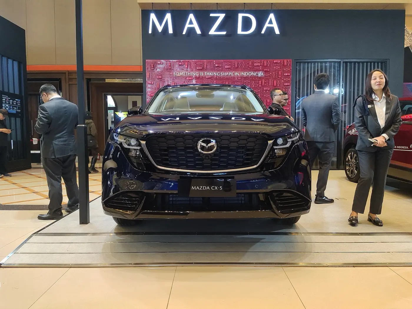 Mazda CX-5 2026, vista 3/4 frontal
