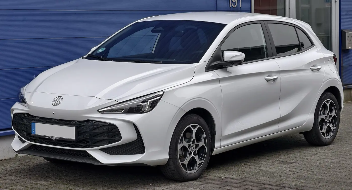 MG MG3 Hybrid+ 2026, vista 3/4 frontal, foto 1