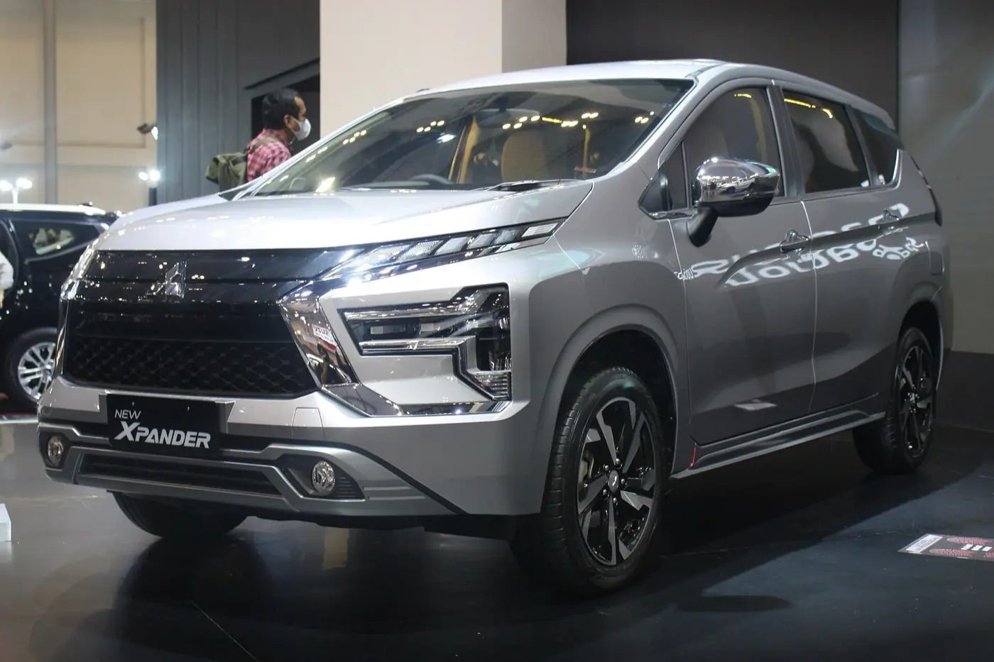 Mitsubishi Xpander 2026, vista 3/4 frontal, foto 1