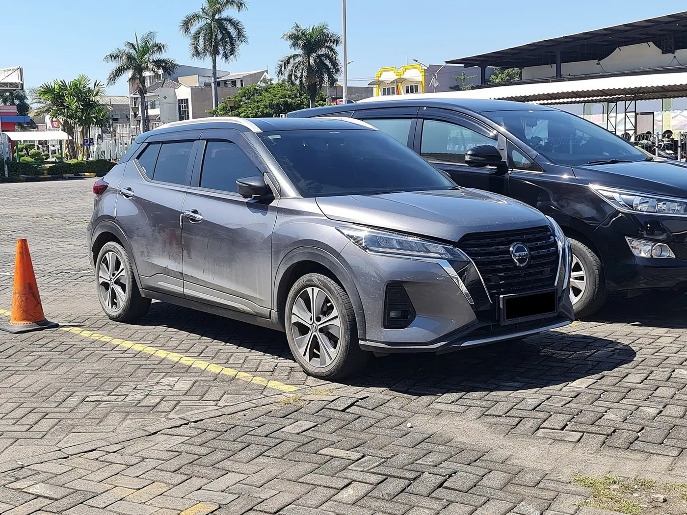 Nissan Kicks Play e-POWER 2026, vista 3/4 frontal, foto 2