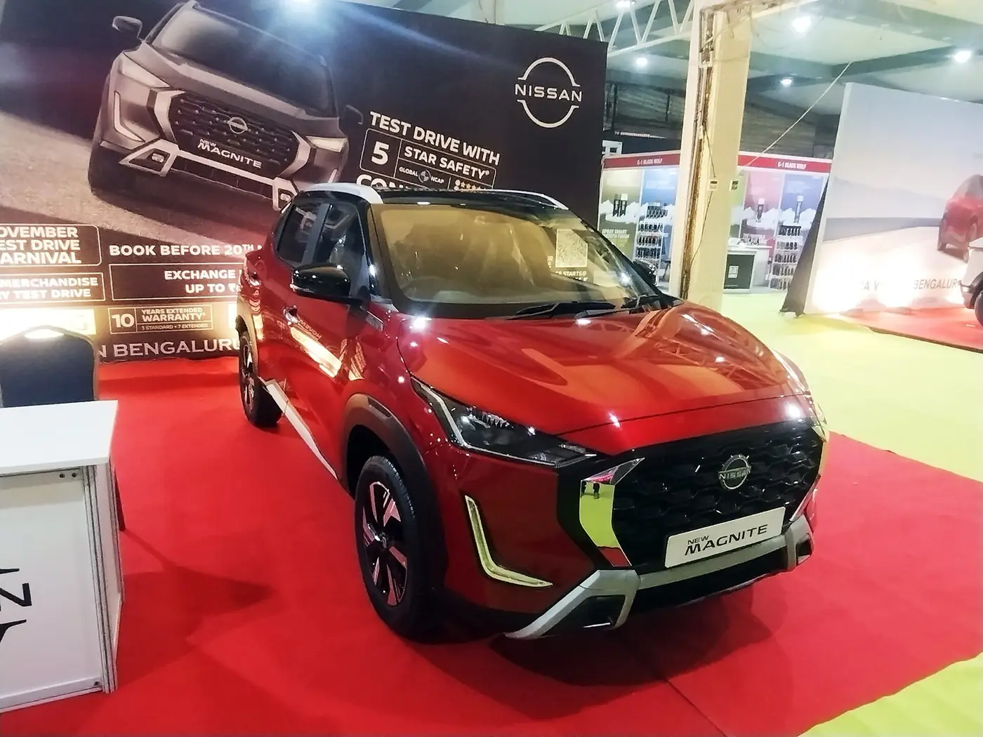 Nissan Magnite 2026, vista 3/4 frontal, foto 2