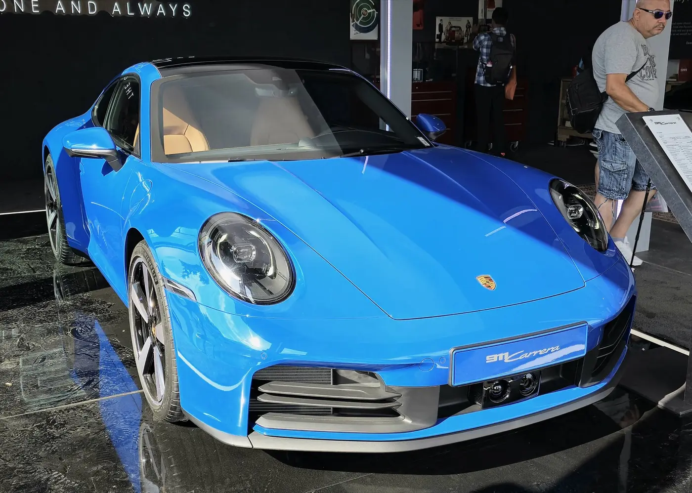 Porsche 911 2027, vista 3/4 frontal