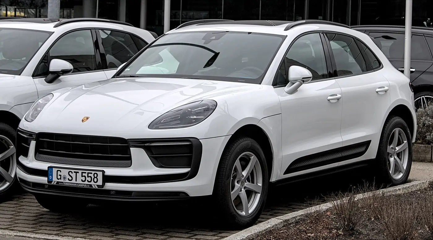 Porsche Macan 2026, vista 3/4 frontal