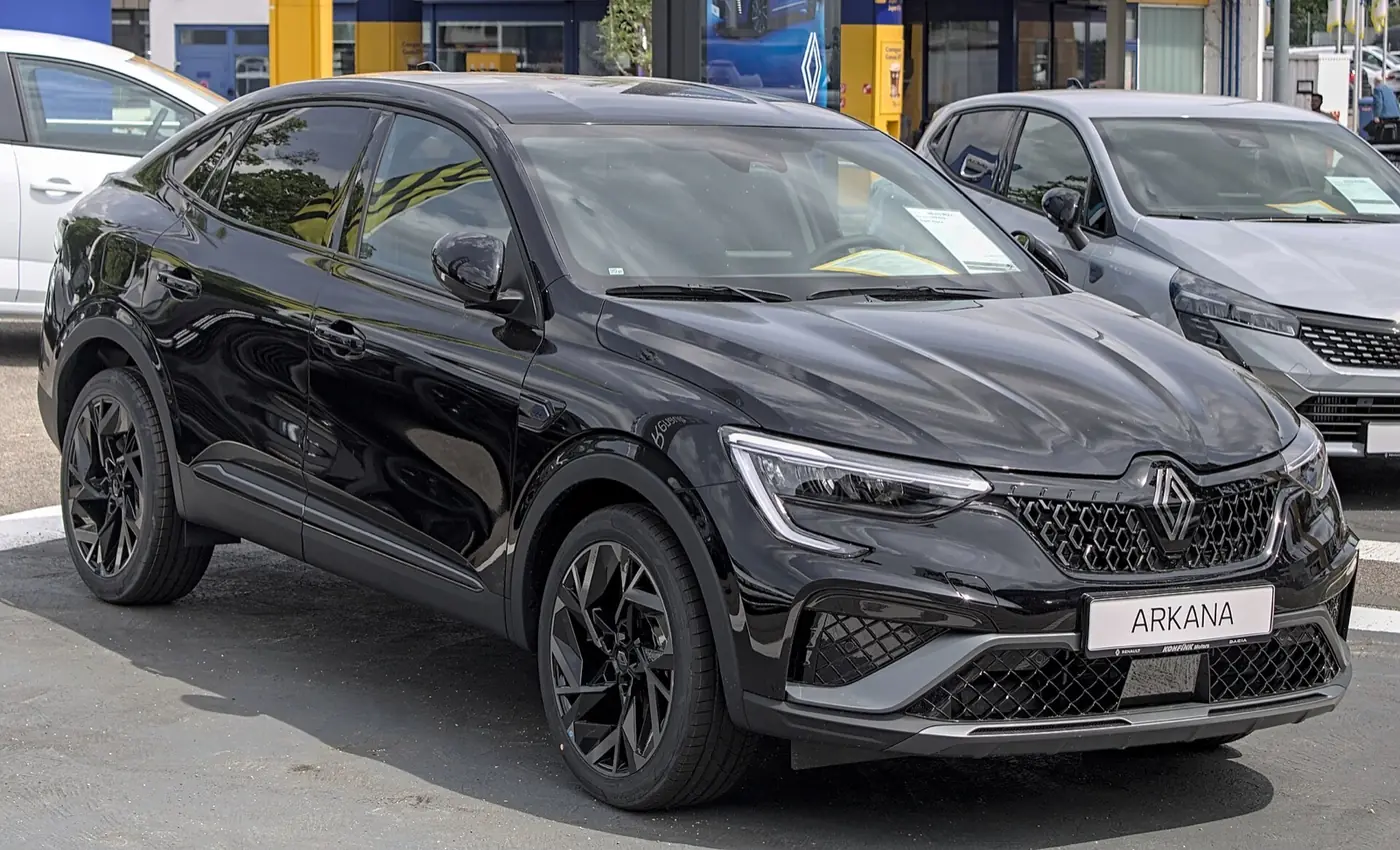 Renault Arkana E-Tech 2026, vista 3/4 frontal, foto 1