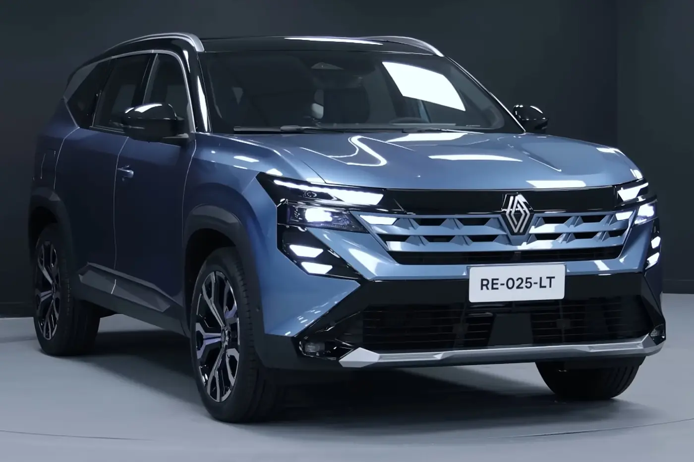 Renault Boreal 2026, vista 3/4 frontal, foto 1