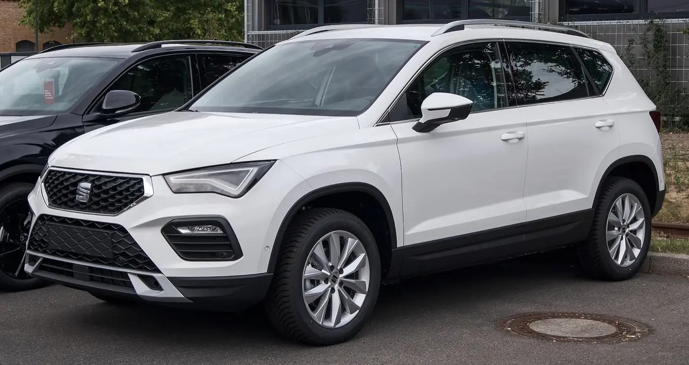 SEAT Ateca 2026, vista 3/4 frontal, foto 2