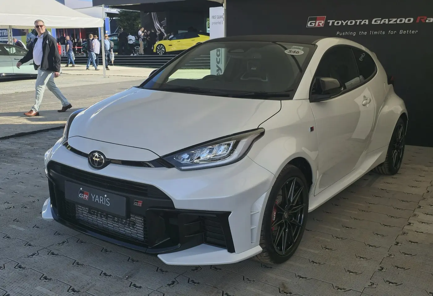 Toyota GR Yaris 2027, vista 3/4 frontal