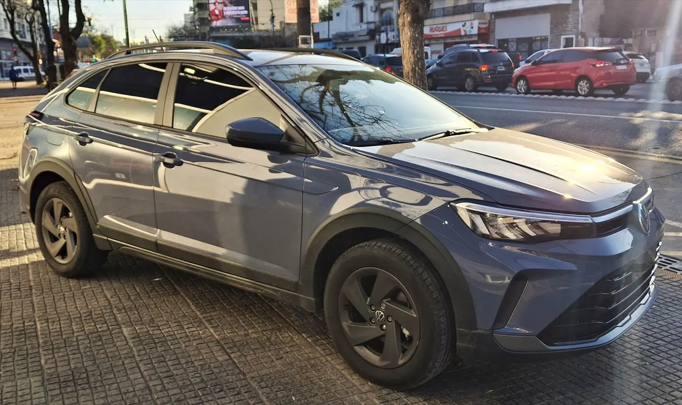 Volkswagen Nivus 2027, vista 3/4 frontal, foto 1