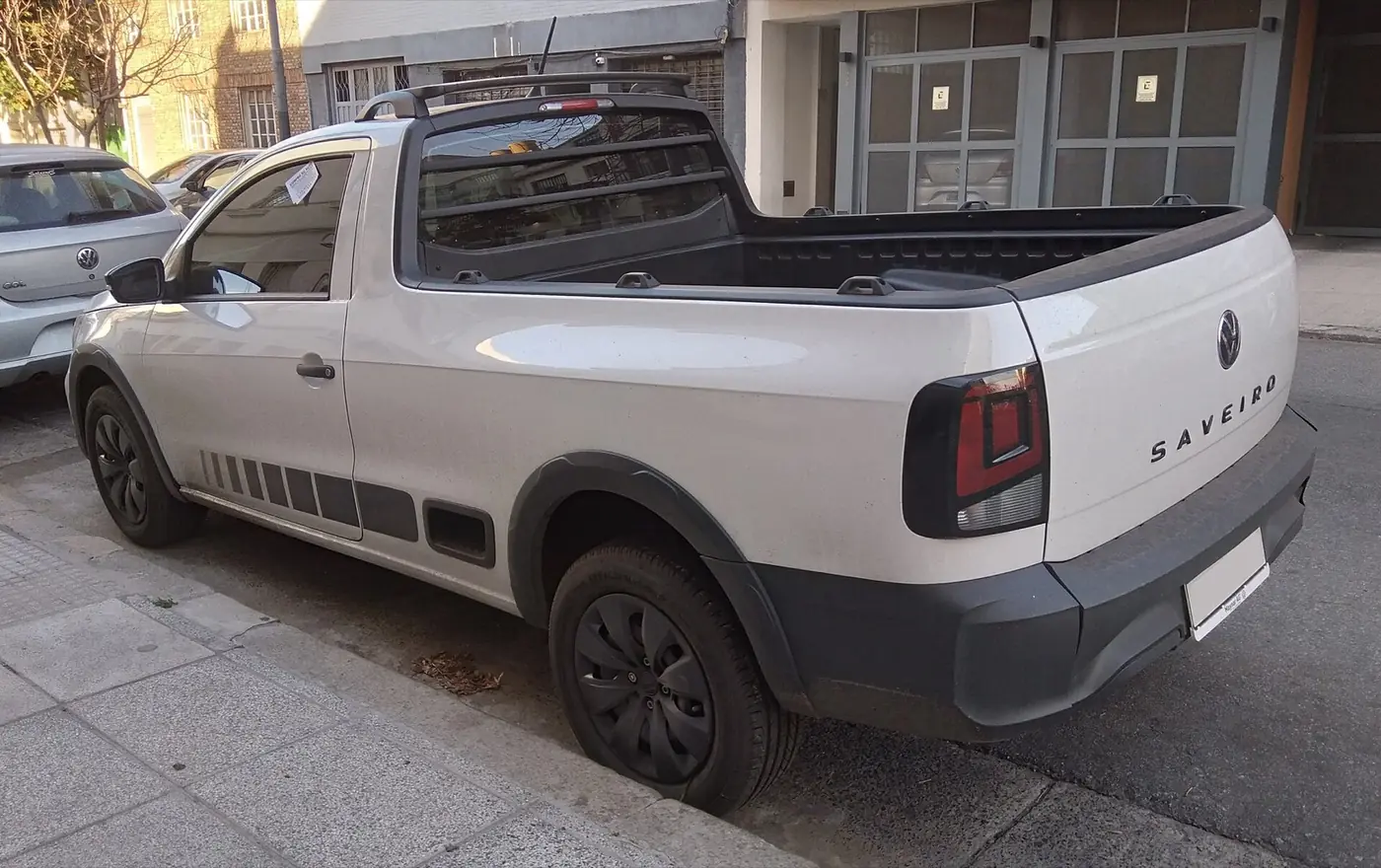 Volkswagen Saveiro 2026, vista 3/4 trasera